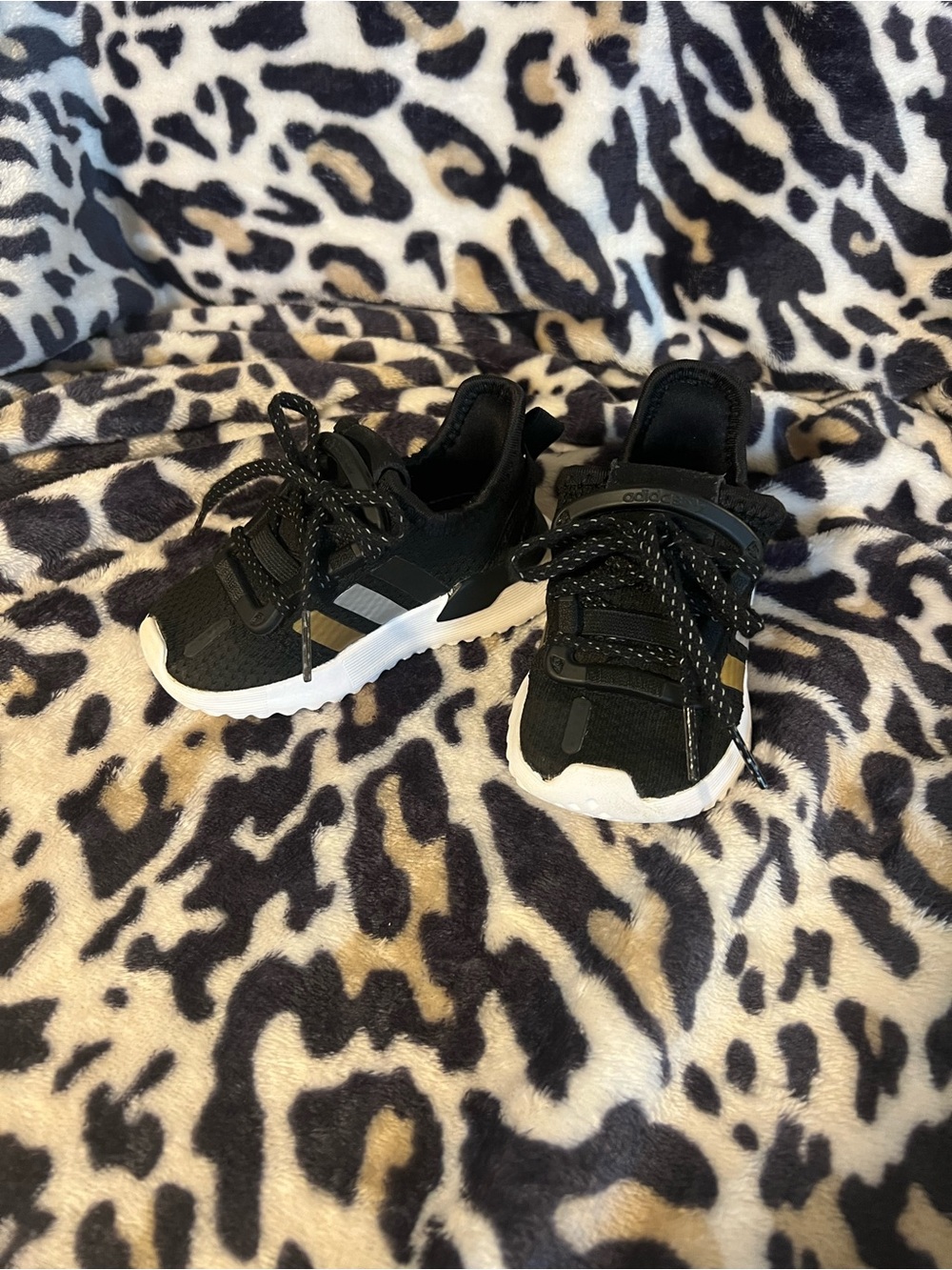 Adidas Originals Black Slip-On Shoes for Infants Size 5